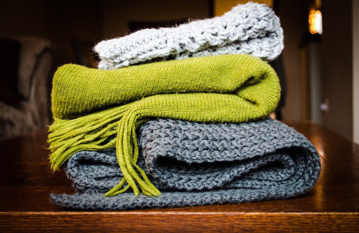 How to Keep Your Closet Organised All Year Round