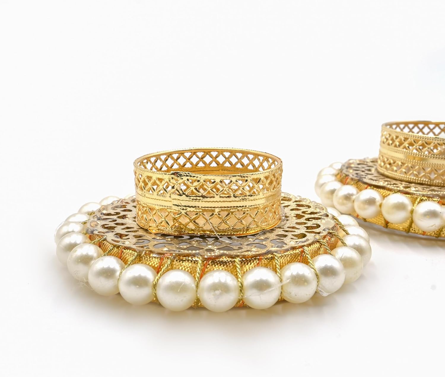 Opulent Gold Filigree Pearl Tealight Holders - Hình 3