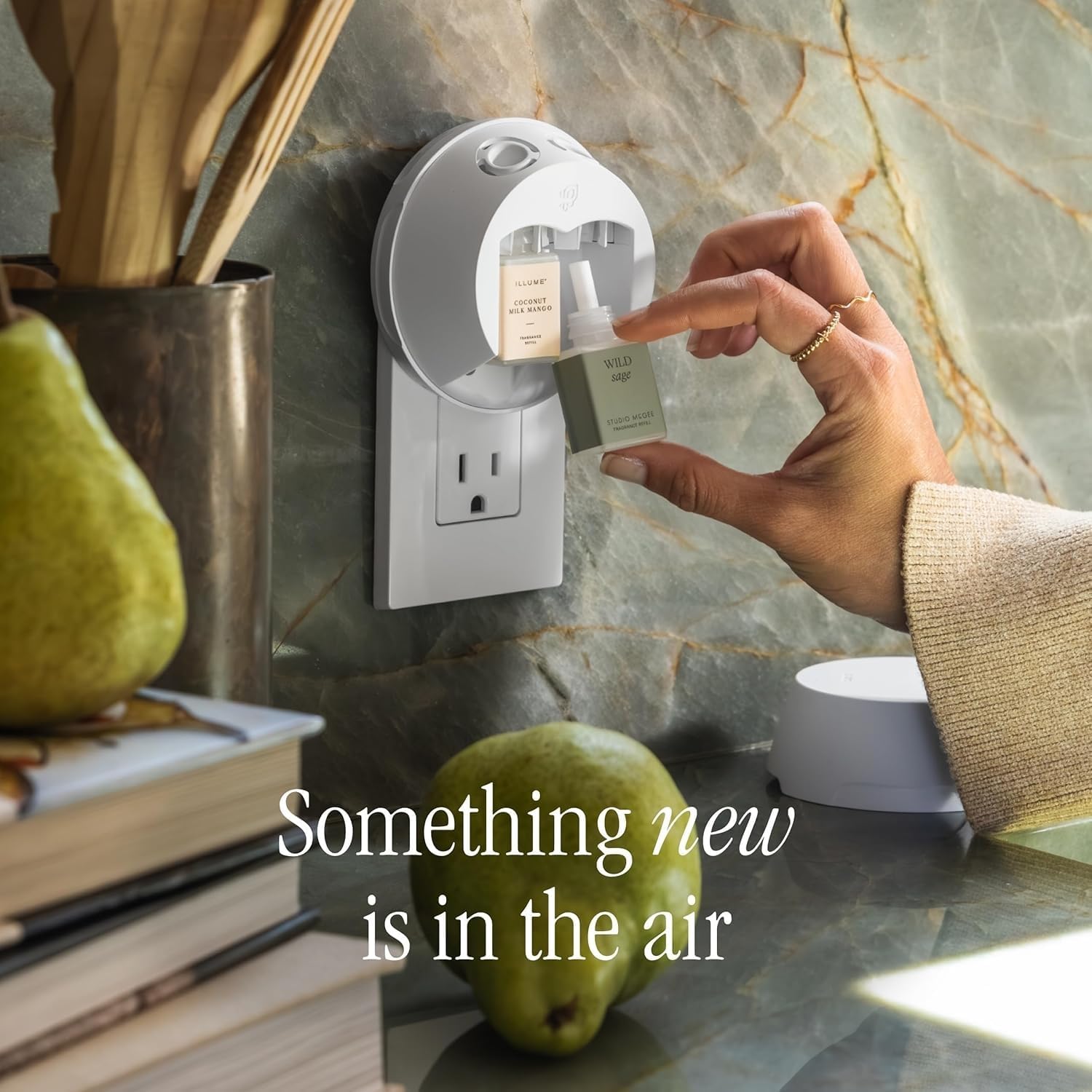 Pura Home 4 Fragrance Diffuser - Adjustable Home Diffuser with LED Light & Automatic Vial Detection — view 2