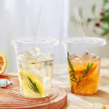 Dealusy 100 Pack - 16 oz Clear Plastic Cups with Lids and Straws — view 2