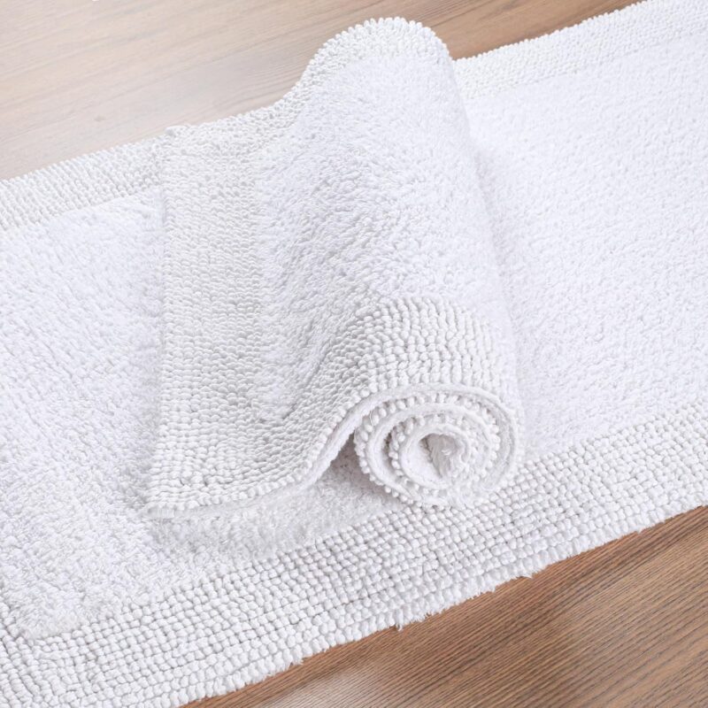 Plush White Cotton Bath Mat Set