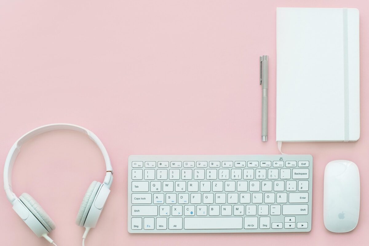 Desk Mat Sizes and Desk Depth