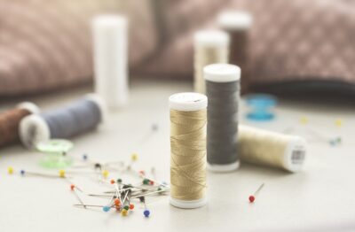 Fabric Clips vs Pins: Which Should You Use?