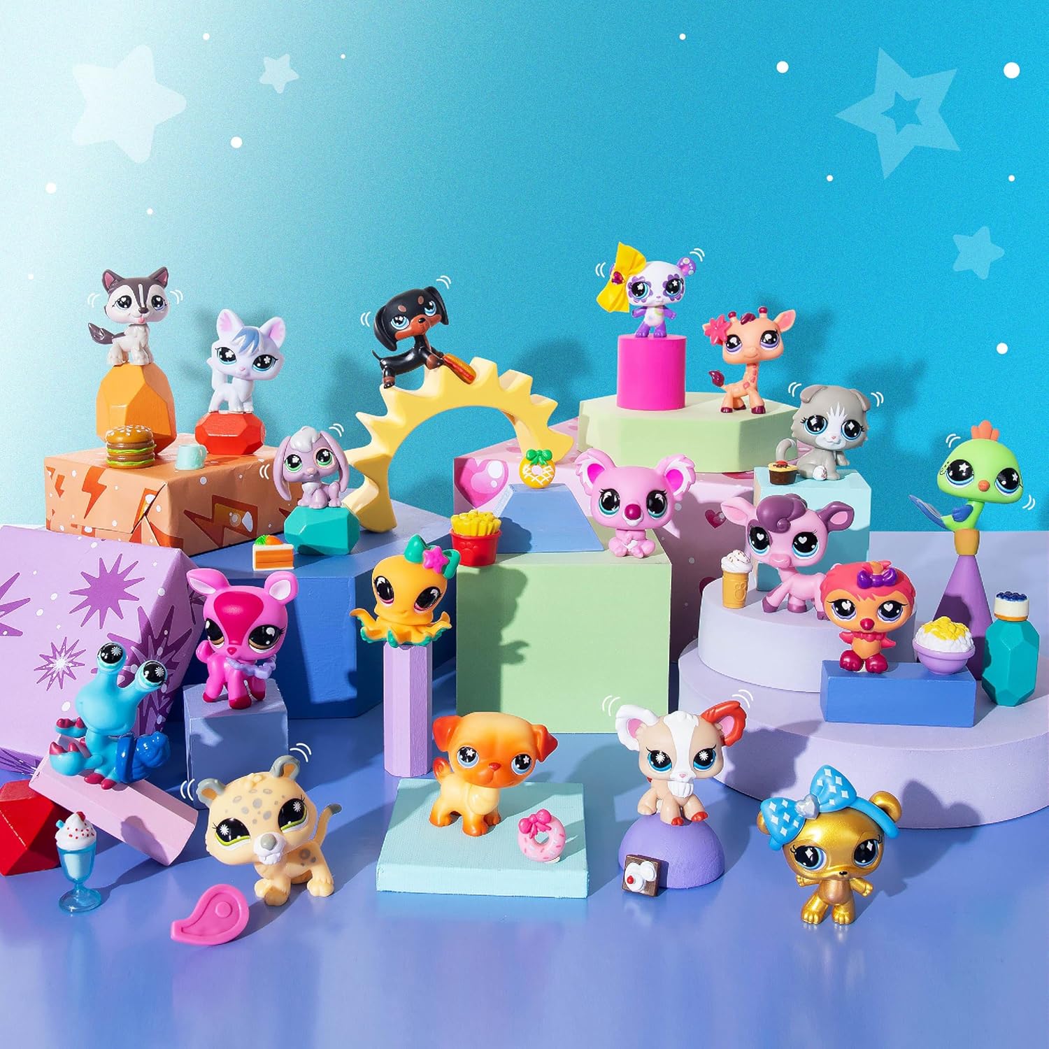 Littlest Pet Shop Pet Surprise Three-Pack — Series 4, Gen 7