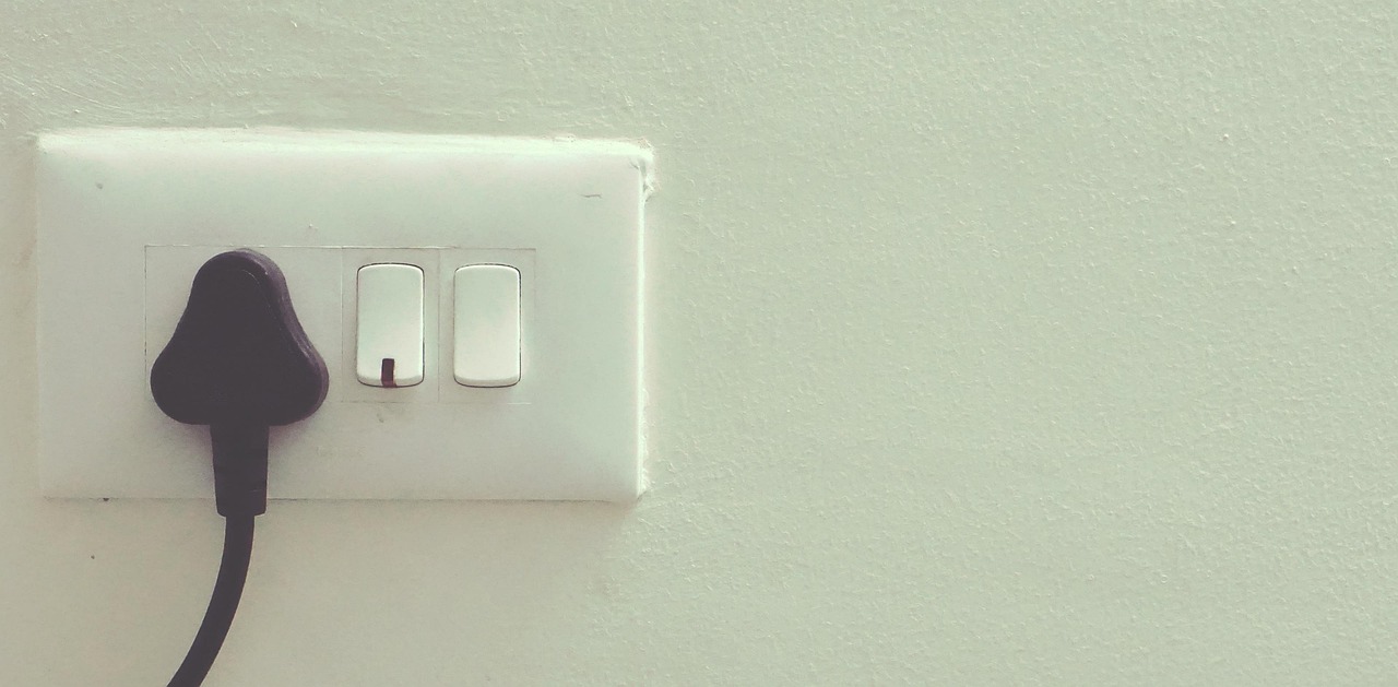 Common Home Electrical Problems and How to Avoid Them