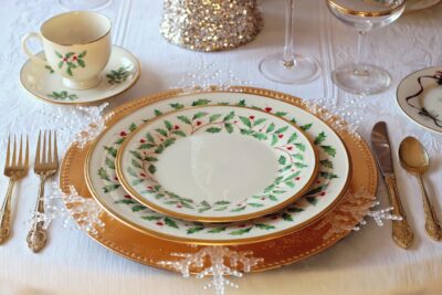 Table Setting Basics: How to Arrange Flatware Properly